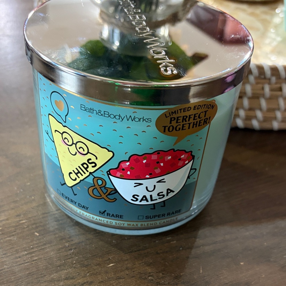 Bath & Body Works Chips & Salsa Candle – Limited Edition Rare 🕯️